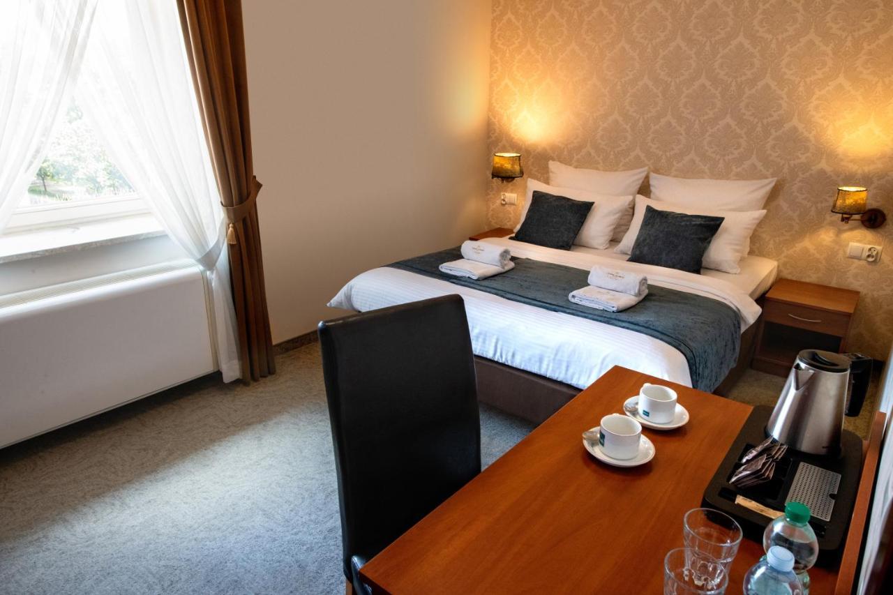 Aparthotel Globus Krakau Buitenkant foto