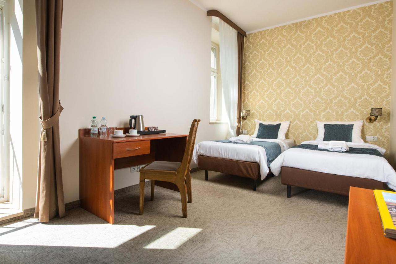 Aparthotel Globus Krakau Buitenkant foto