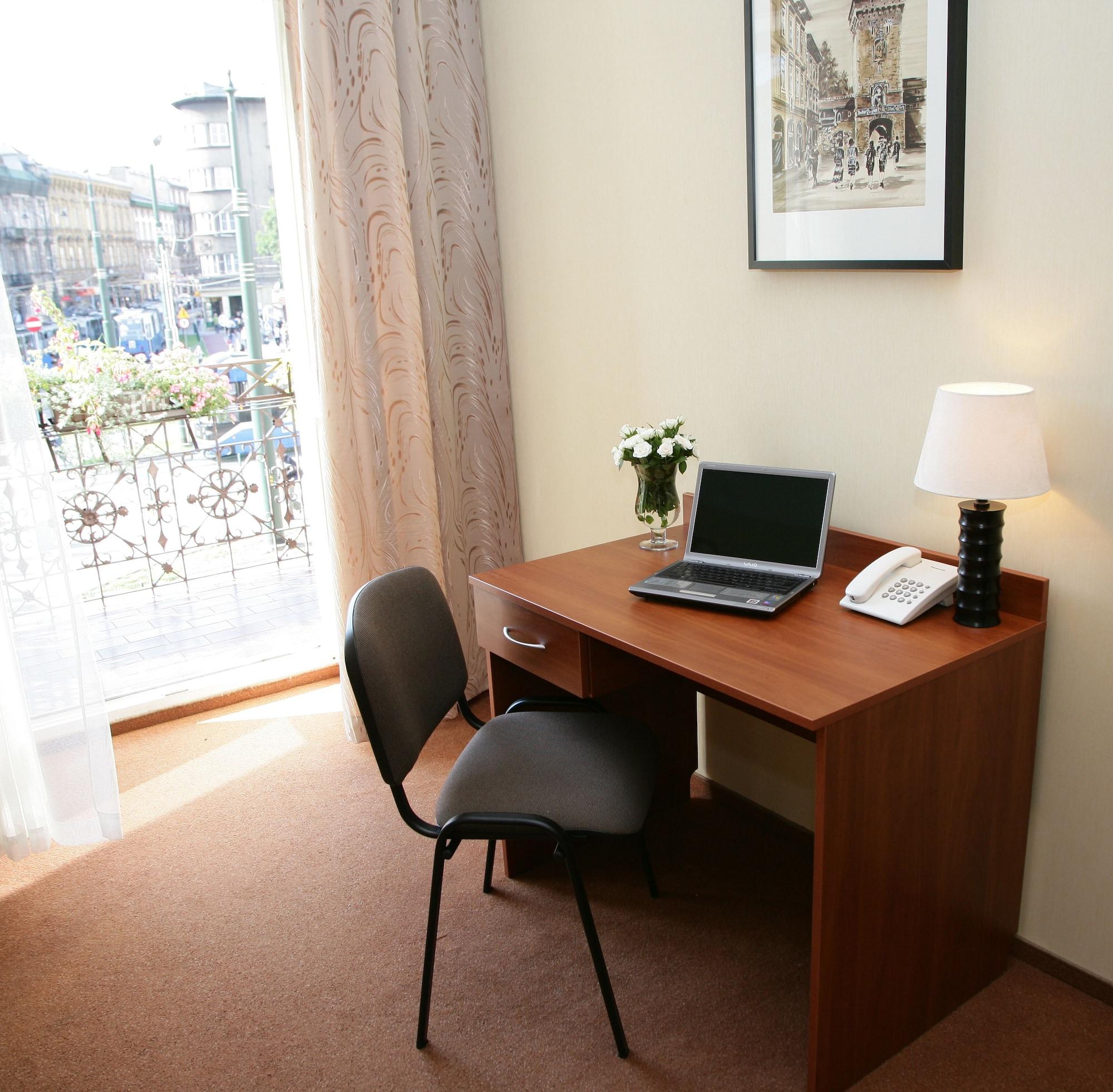 Aparthotel Globus Krakau Buitenkant foto